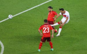 İrfan Can Kahveci’nin İsviçre’ye attığı müthiş golü izle!