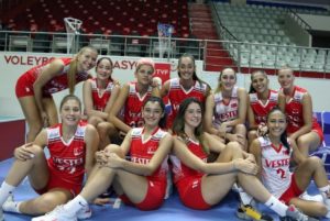 Türkiye voleybol takımı kadrosu ve oyuncuları! Türkiye A Milli bayan voleybol takımı oyuncuları Instagram hesapları ne?