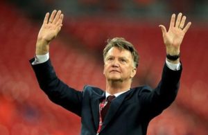 Hollanda teknik direktörü Louis van Gaal kim, hocası kim? Louis van Gaal kaç yaşında?