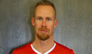 Finlandiya erkek voleybol milli takımı 3 numara Esko Mitto kimdir, CEV 2021 Esko Mitto hangi takımda oynuyor?