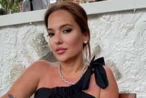 Demet Akalın hamile mi?