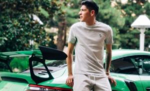 Ajax 4 numara E. Alvarez kim, mevkisi ne?