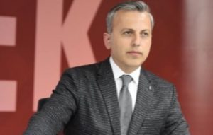 Tuncay Mollaveisoğlu kimdir, Tuncay Mollaveisoğlu kaç yaşında, aslen nereli?