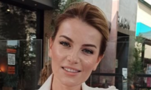 Neslihan Çevik kimdir?&nbsp; Neslihan Çevik kaç yaşında, nereli?&nbsp; Neslihan Çevik instagram hesabı ne?&nbsp;