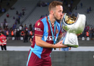 Visca’ya ne oldu, kolu mu kırıldı? Edin Visca sağlık durumu ne? Visca sakatlandı mı, hastalığı ne, ne zaman sahalara dönecek?