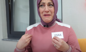En Hamarat Benim Esra kimdir? En Hamarat Benim Esra kaç yaşında, nereli, mesleği ne?